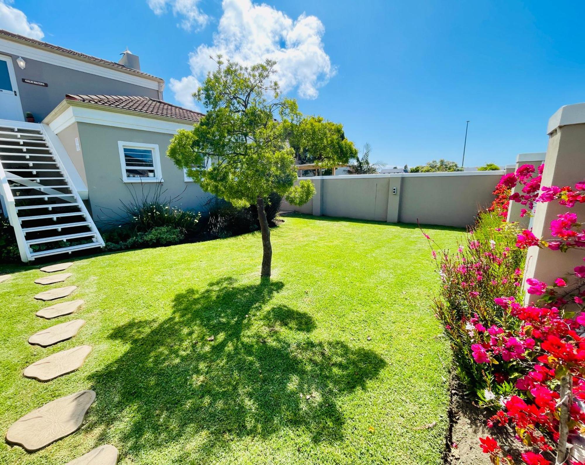 Calm Waters Guesthouse Plettenberg Bay Exterior foto
