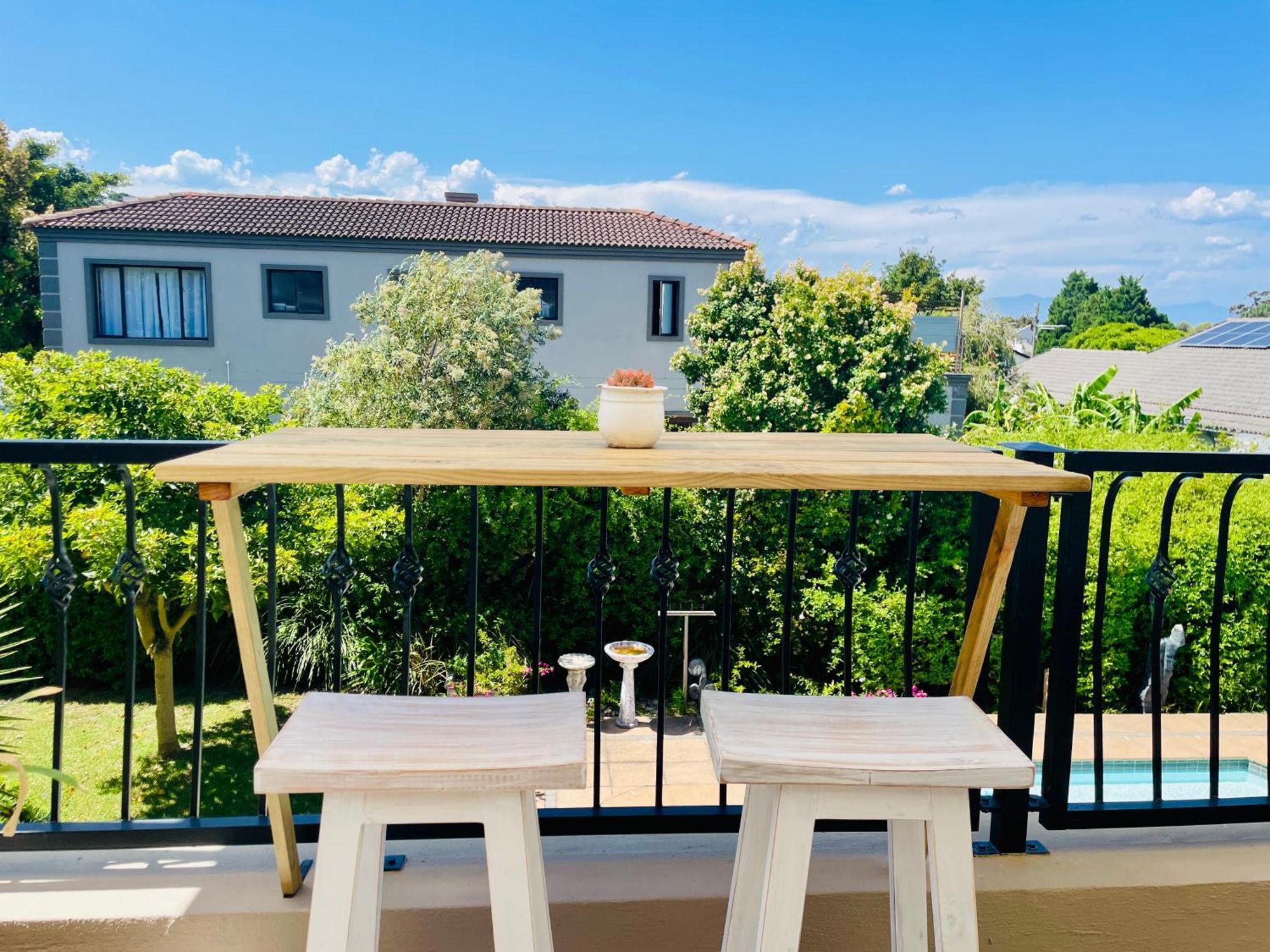 Calm Waters Guesthouse Plettenberg Bay Exterior foto